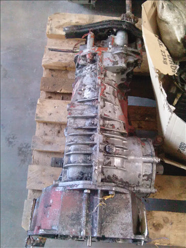 Cutie viteze Dacia Pick Up 1.6S an 2002 4x4