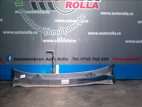 Grila stergatoare Opel Corsa D 1.2S, an 2007 Z12XEP