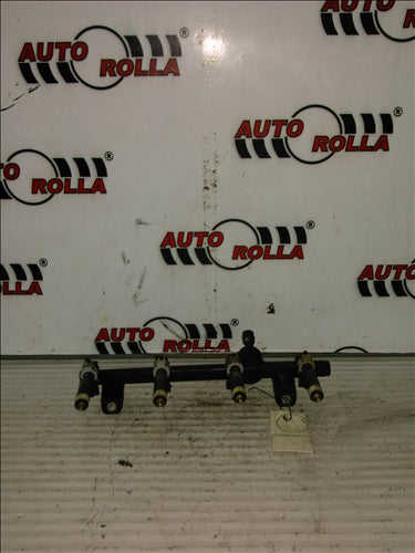 Rampa injectoare Renault Clio 1.4S, an 2002