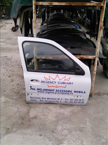 Usa dreapta fata Renault Symbol 1.5dCi an 2009