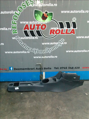 Consola centrala Skoda Fabia 1.6 d, an 2011, CAYA