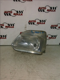 Far dreapta Opel Agila, an 2004