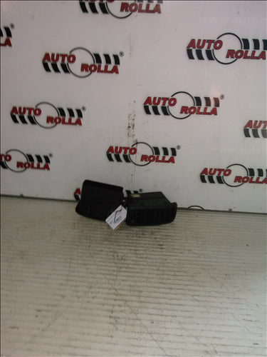 Grila aerisire bord Renault Trafic 1.9, an 2006