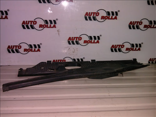 Grila stergatoare Dacia Logan 1.4MPI, an 2005