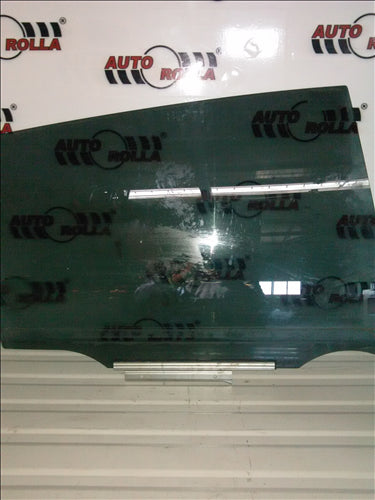 Geam usa dreapta spate Toyota RAV 4, 2.2D, an 2015