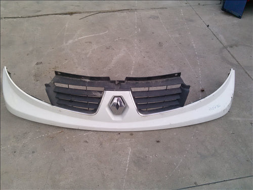 Masca faruri Renault Trafic 2.0 d, an 2013