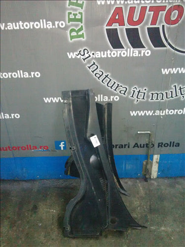 Grila stergatoare volan dreapta Volkswagen Passat B6 1.9 tdi, an 2007