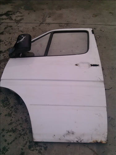 Usa stanga fara Mercedes Sprinter 2.2 CDI an 2002