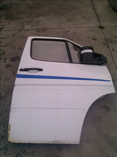 Usa dreapta fata Mercedes Sprinter 2.2 CDI an 2002