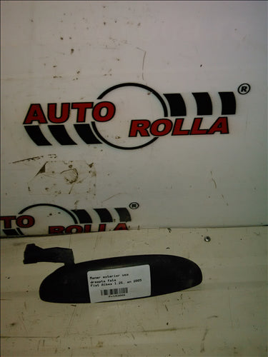 Maner exterior usa dreapta fata Fiat Albea 1.2S, an 2005