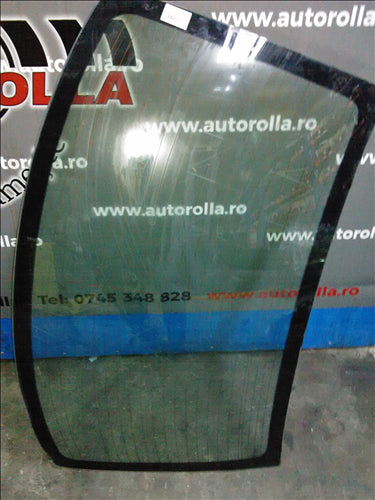 Luneta Toyota Avensis 2.0 d, an 2006