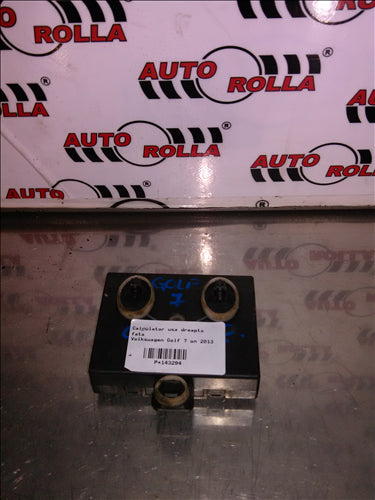 Calculator usa dreapta fata Volkswagen Golf 7 an 2013