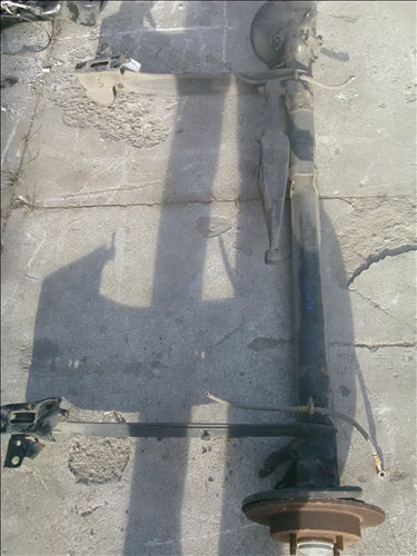 Punte fata Nissan Almera 1.5S, an 2004