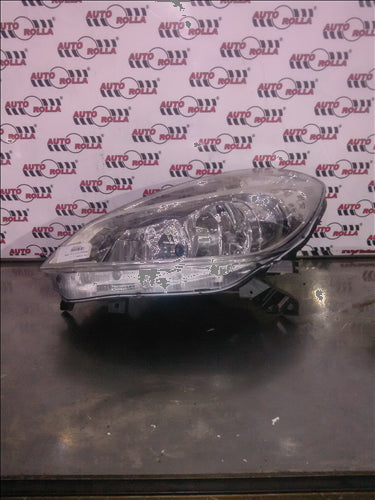 Far stanga Renault Clio 3 an 2005