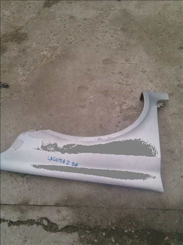 Aripa dreapta fata Renault Laguna 2 an 2003 BREAK