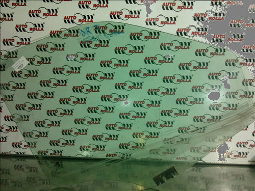 Geam dreapta fata Fiat Doblo 1.3D, an 2011