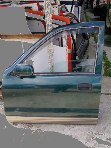 Usa stanga fata completa Kia Sportage 2.0d an 2001