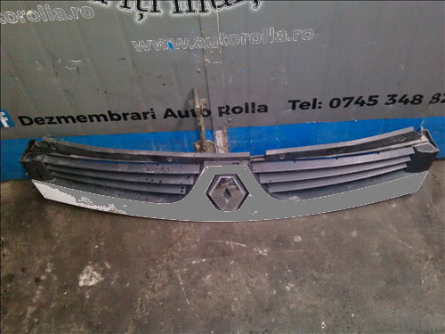 Grila fata Renault Master, an 2008