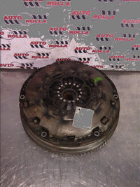 Ambreiaj complet oscilant Toyota Avensis 2.0 d an 2007