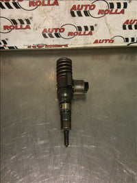 Injectoare 2 bucati Toyota Avensis 2.0d an 2005