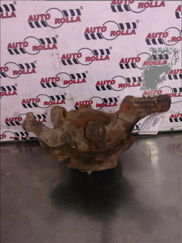 Fuzeta dreapta fata Nissan X trail 2.2D, an 2001