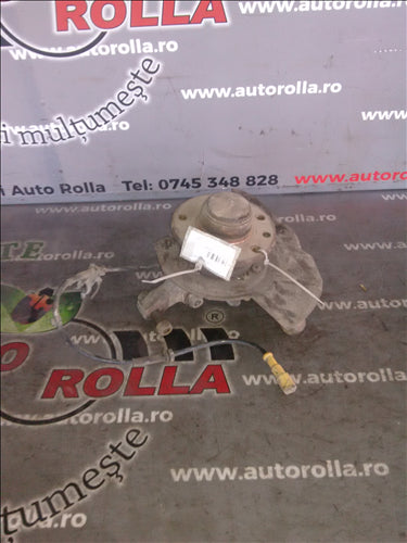 fuzeta dreapta fata Opel Omega B