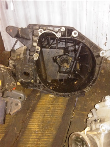 cutie viteze Lancia Thema 2.5D