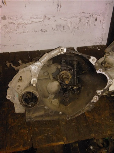 cutie viteze Lancia Prisma 1.9D