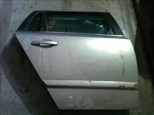 usa dreapta spate completa lovita Opel Astra H, 1.9CDTI, caravan