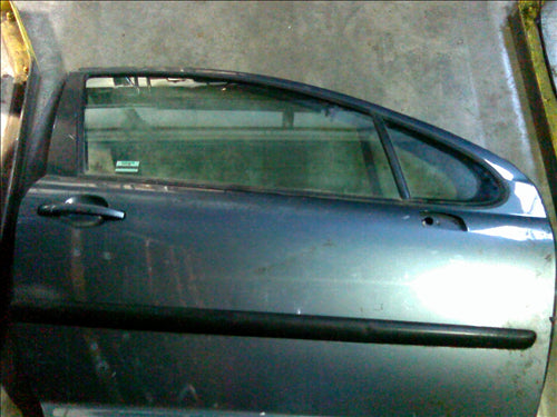 usa dreapta fata completa Peugeot 207, an 2007, 2 usi