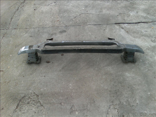 traversa bara fata Peugeot 407 an 2006
