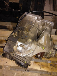 cutie viteze Ford Focus 2 1.6TDCI