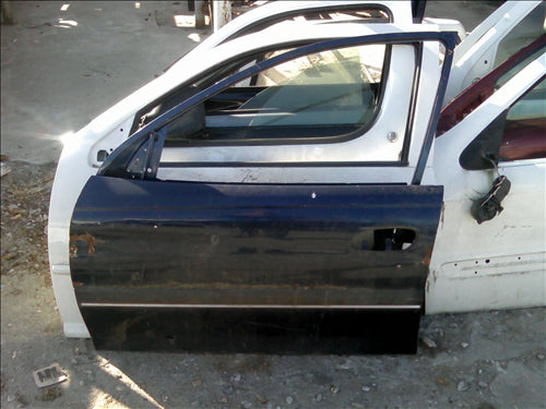 usa stanga fata goala Opel Omega B