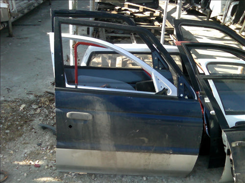 usa dreapta fata goala Mitsubishi Pajero 2