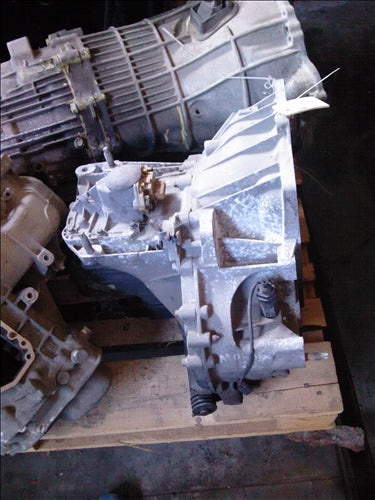 cutie viteze Ford Mondeo 2.0S an 1999