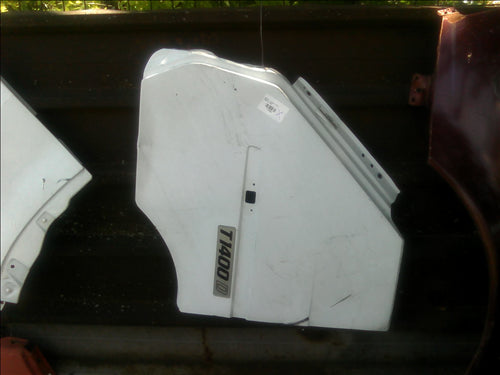 aripa stanga fata Renault Trafic