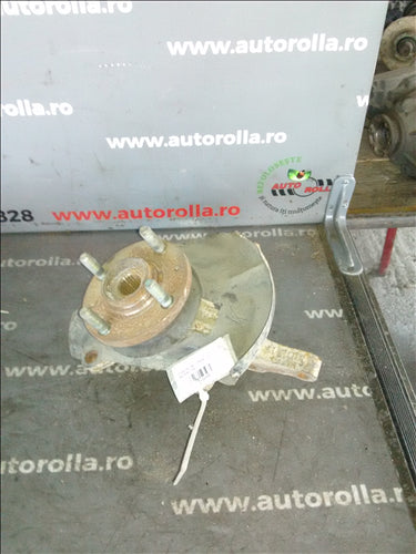 fuzeta dreapta fata Hyundai Accent, benzina ,an 2004