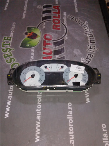 ceasuri bord Renault Clio 2 1.4S
