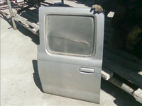 usa stanga spate completa Nissan Navara an 2005