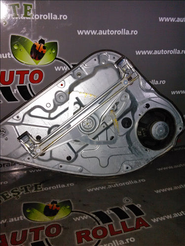 macara mecanica dreapta spate Ford Focus 2, 1.6TDCI an 2008
