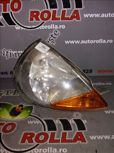 far dreapta urechi rupte Ford KA 1.3S, an 2001