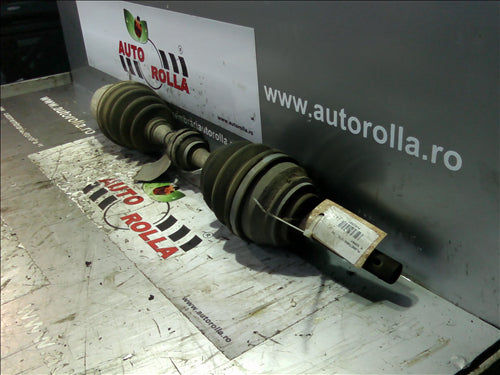 planetara stanga Nissan Sunny an 1994