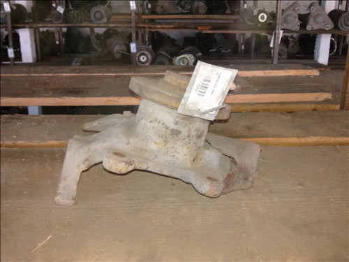 fuzeta stanga fata Volkswagen Transporter T4