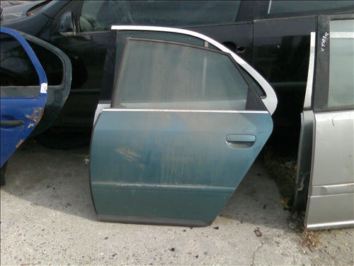 usa stanga spate completa Audi A6 an 2001