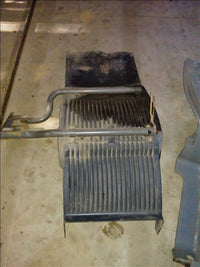 suport aparatoare noroi stanga fata Volvo FH12