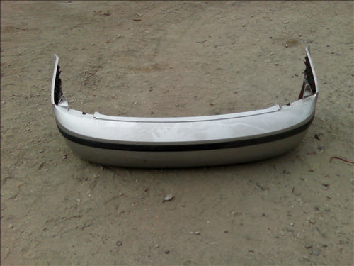 bara spate Skoda Superb