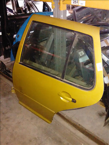 usa stanga spate fara cremaliera Volkswagen Golf 4