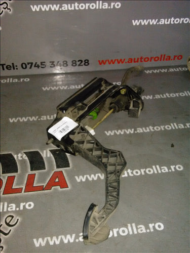 pompa ambreiaj si pedala Volkswagen Golf 4