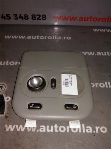 plafoniera lampa Renault Master an 2008