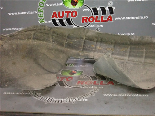 aparatoare noroi dreapta fata Skoda Octavia 2 2.0TDI an 2006